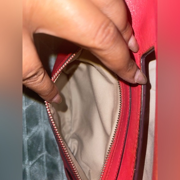 Coach Legacy Leather Basket clutch In Carnelian EUC released circa 2020/2021 - Picture 12 of 17